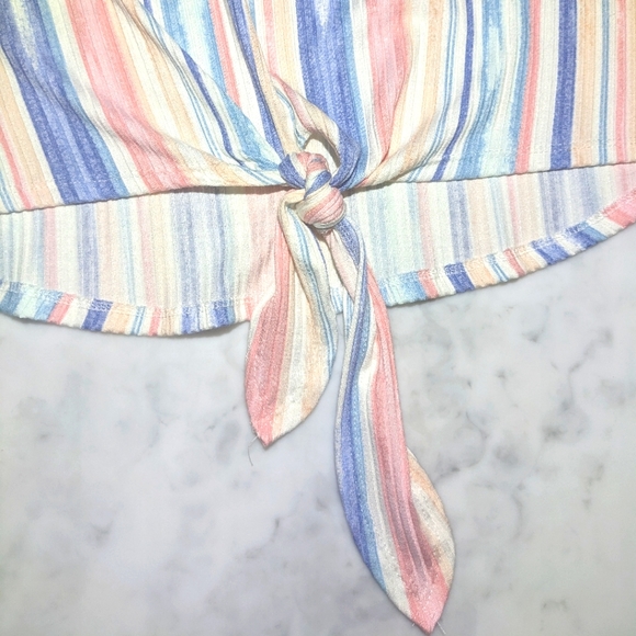 Front Tie T-shirt / Striped Top with Front Tie and Decorative Button Trim - Picture 6 of 11